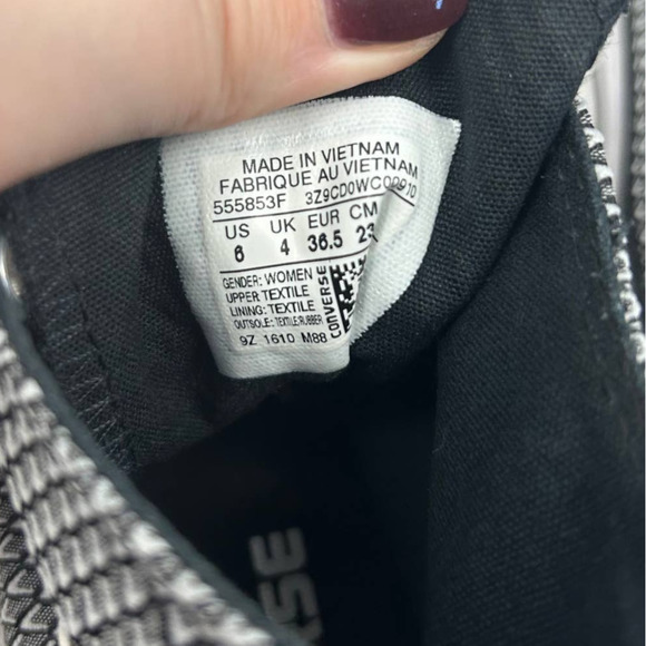 Converse Chuck Taylor All Star Vapor Black White Hi Top Sneaker 555853F Sz 6 - Picture 4 of 11